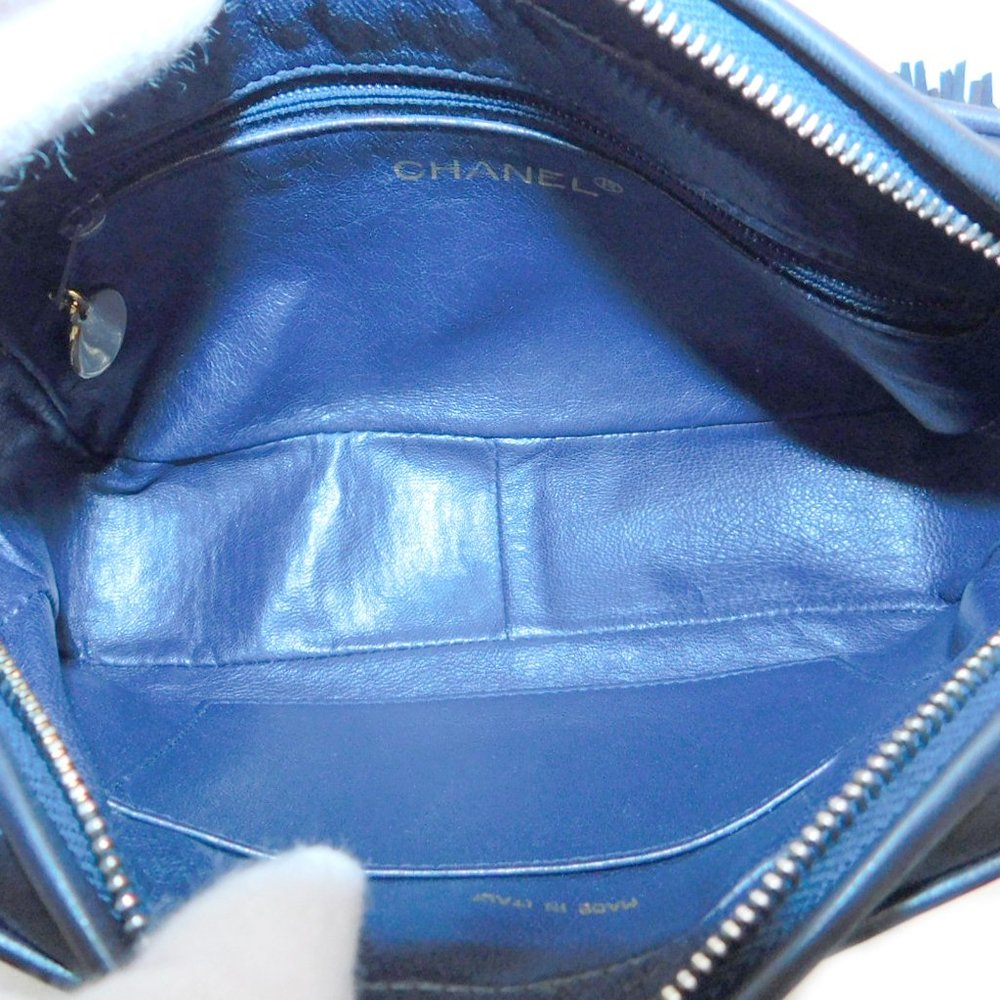 CHANEL Lamb Skin Navy Shoulder Bag! With booklet! - Picture 11 of 15